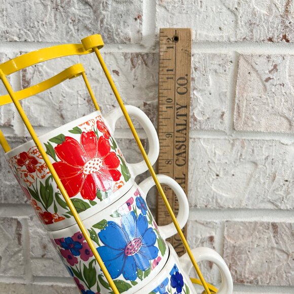 Vintage Made in Japan Stacking Mugs with Metal Carrier - Picture 4 of 10